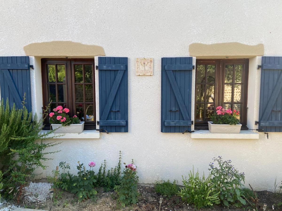 Le Regrimet Avec Parking Gratuit Et Prive Bed and Breakfast Lens-Lestang Eksteriør billede
