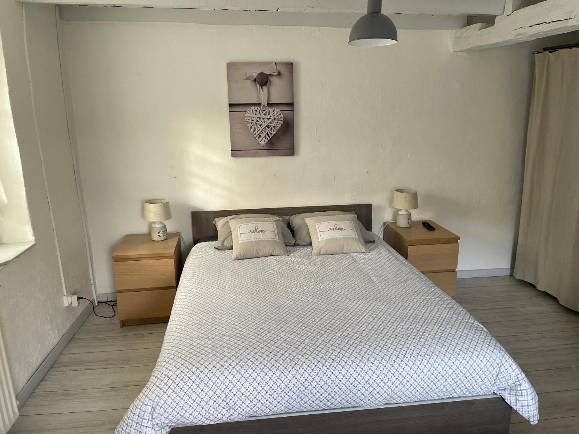 Le Regrimet Avec Parking Gratuit Et Prive Bed and Breakfast Lens-Lestang Eksteriør billede