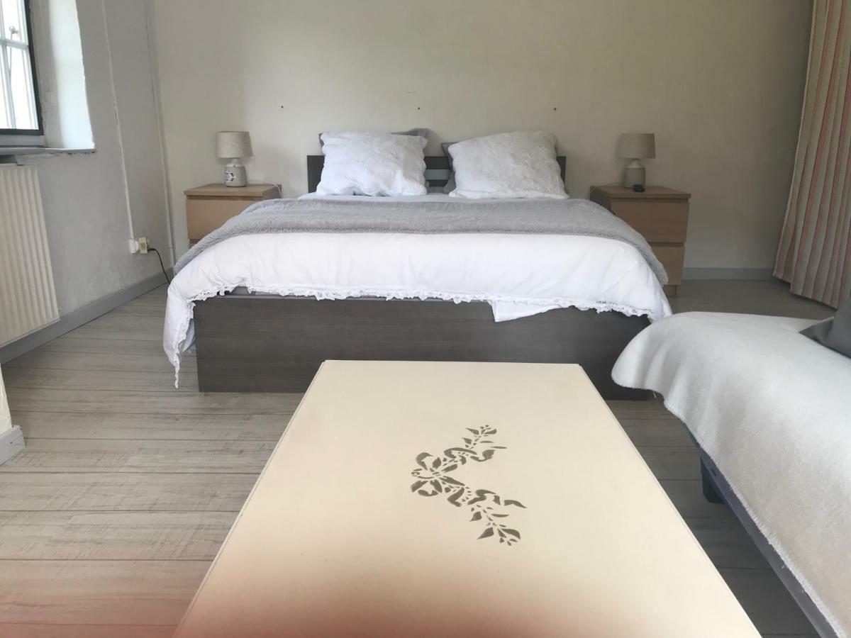 Le Regrimet Avec Parking Gratuit Et Prive Bed and Breakfast Lens-Lestang Eksteriør billede